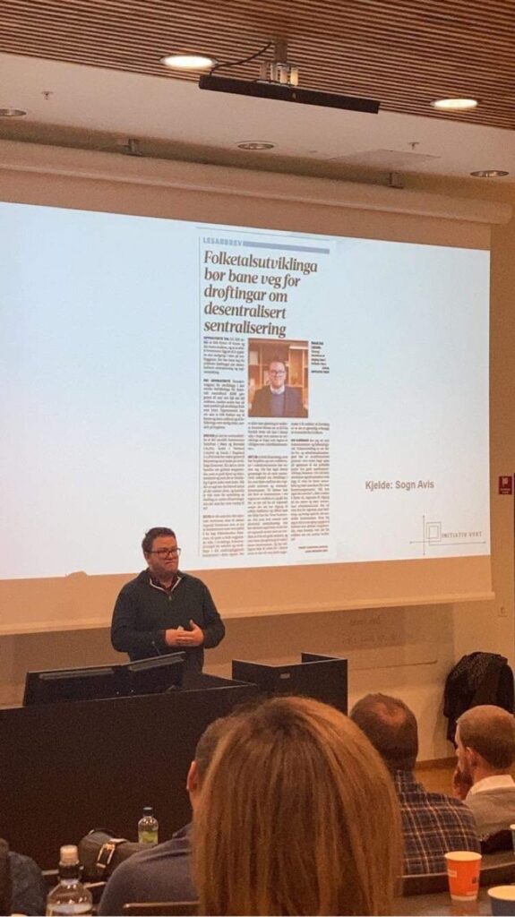 Løfta fram desentralisert sentralisering på viktig politisk møteplass 1 Innlegg sogndal
