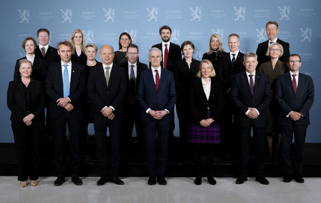 Nytt notat: Vestlandet dårligst representert i regjering 1 52037090385 569328f362 6k